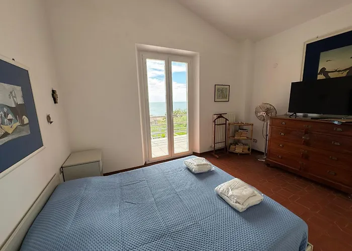 Villa Annita vista mare 350 mt dalla spiaggia